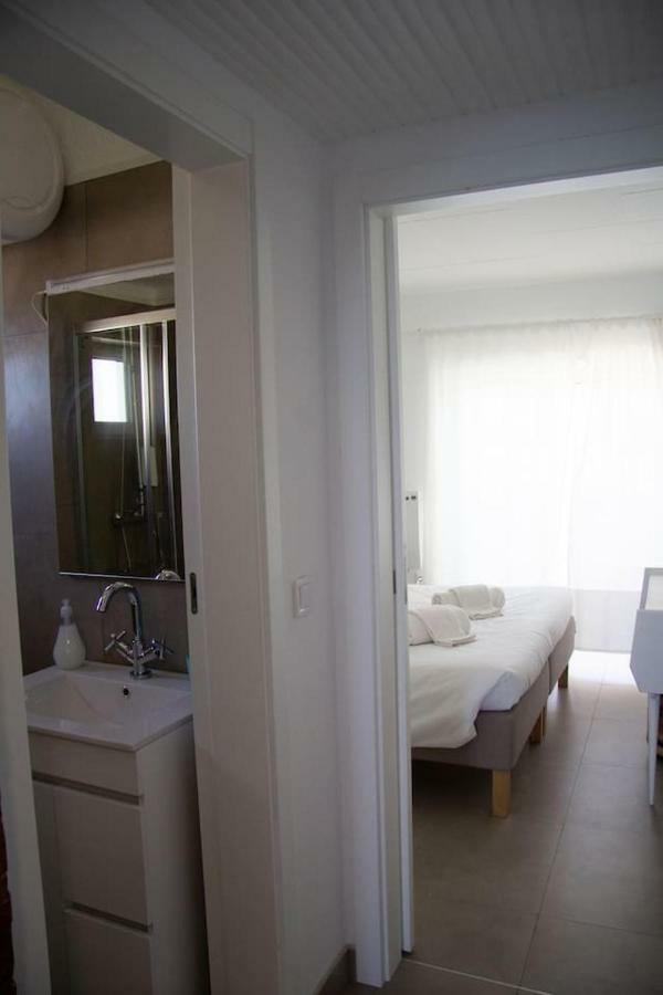 Apartment Amazing Panoramic View In Caparica